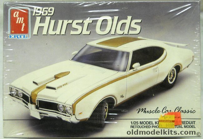 AMT 1/25 1969 Hurst Olds 455, 6898 plastic model kit